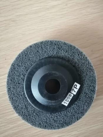 Non Woven Polishing Wheel With Plastic Cover